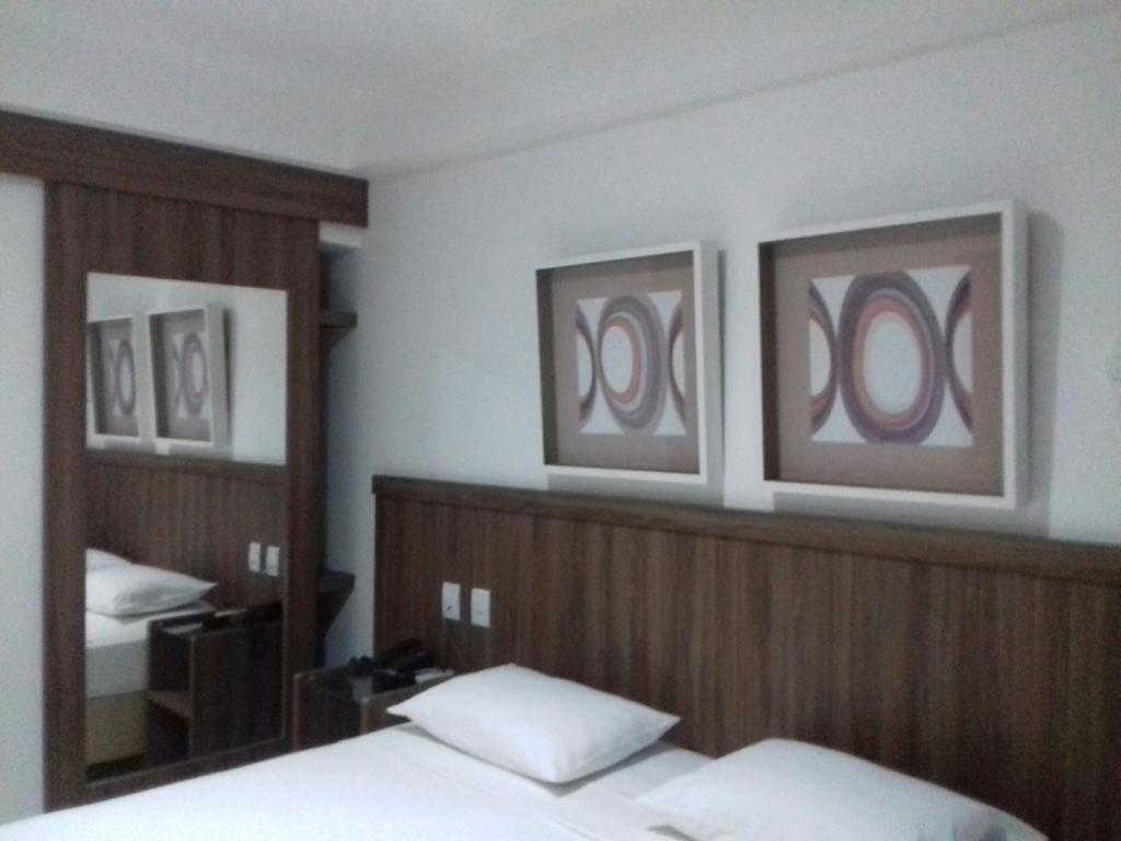 Pratti Hotel Linhares Kültér fotó